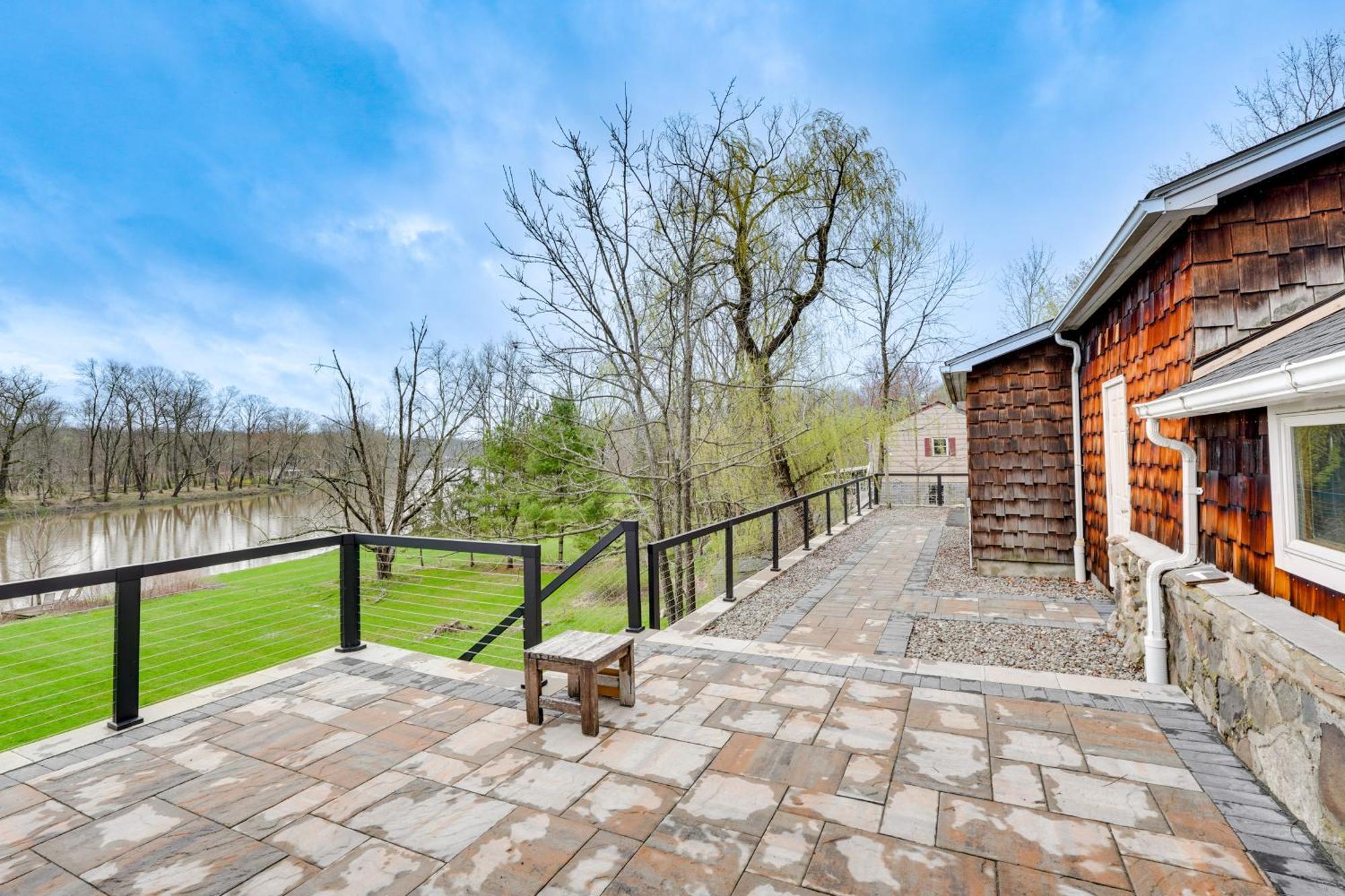 Cozy Upstate Studio With Walkill River Views! New Paltz Eksteriør bilde
